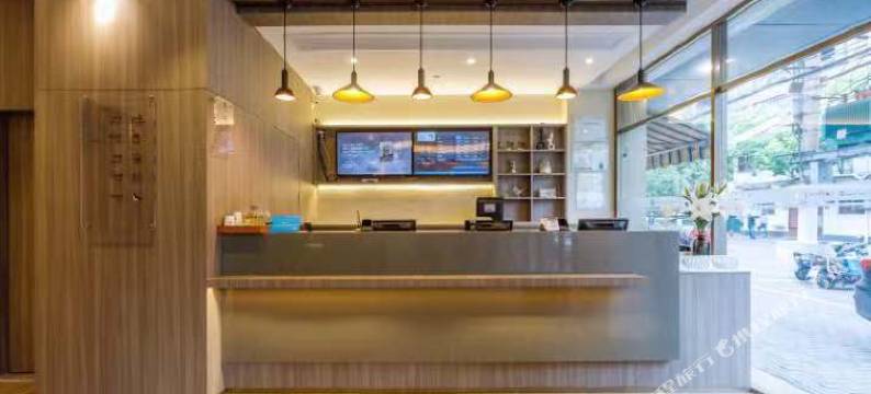 汉庭酒店(上海西康路店)图片