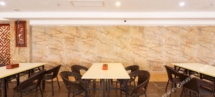 东兴德全酒店(城东汽车站店)图片