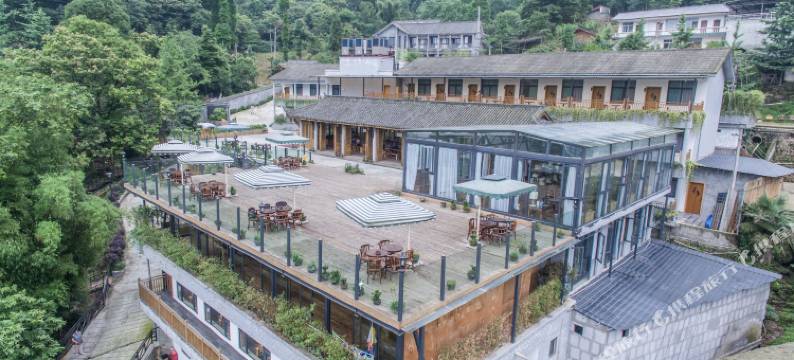 成都青城山伴山雅墅度假别墅图片