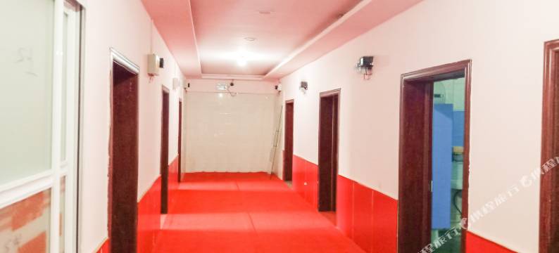 菲漫电竞酒店(栾城区传媒学院店)图片