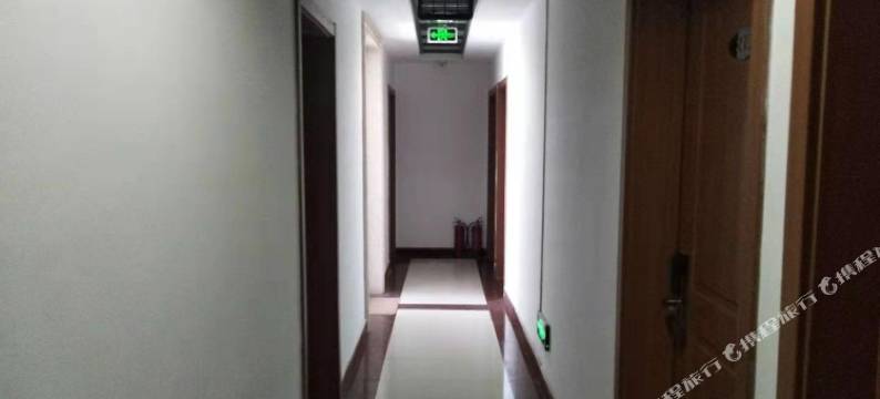 平度怡家居宾馆图片