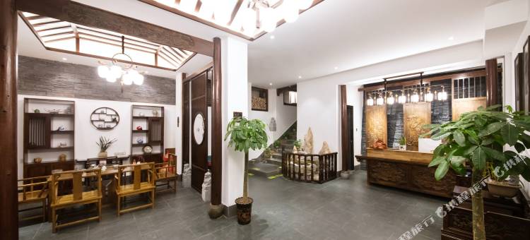 燕栖居客栈(南华门店)图片