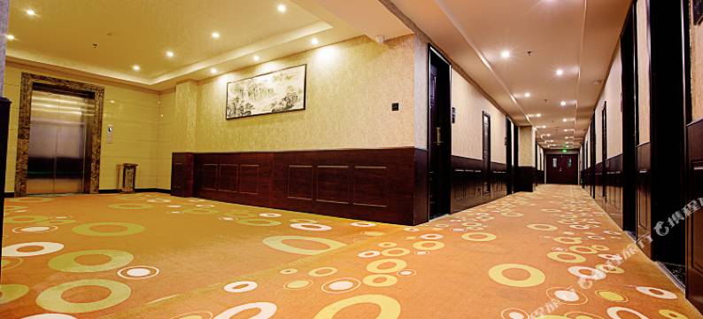 庭美酒店(南阳路兴隆铺地铁站店)图片