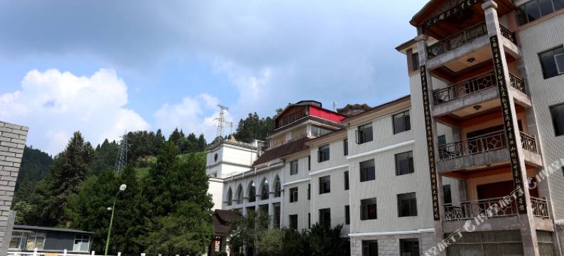 井冈山八角楼山庄图片