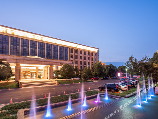 张家港沙洲湖酒店