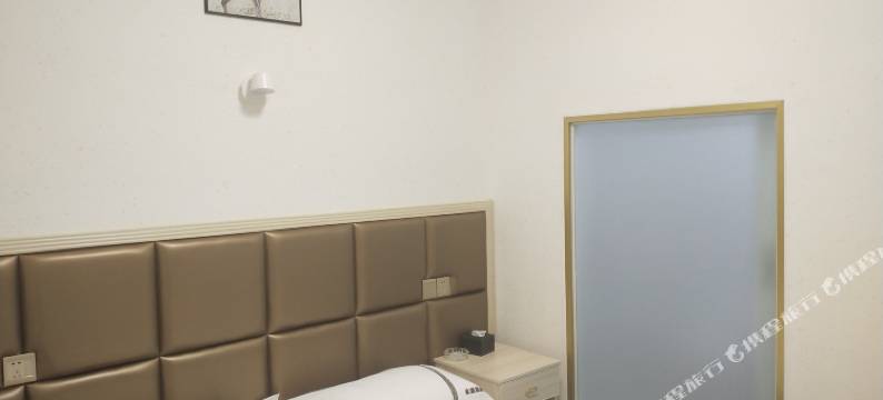 众成快捷酒店(雅安市人民医院大兴院区店)图片