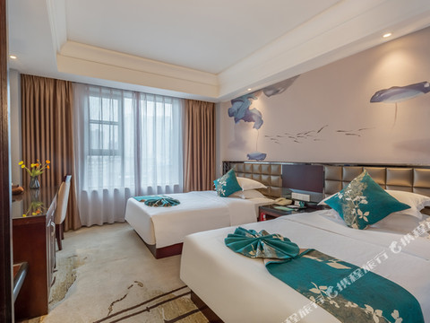 长城酒店(宜昌CBD购物中心解放路步行街店)