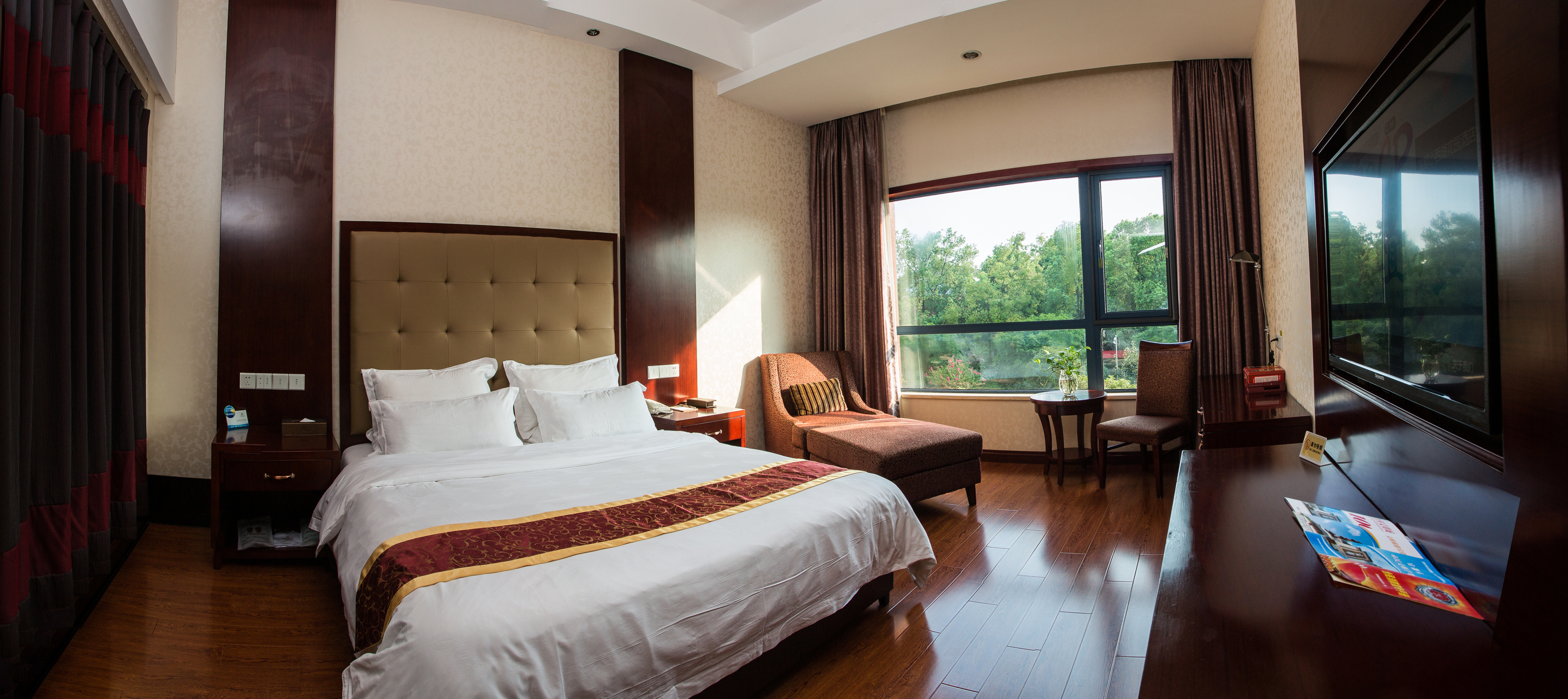 Yidu Xiaoxihu Garden HotelOver view