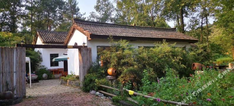 信阳百了一宿乡村酒店图片