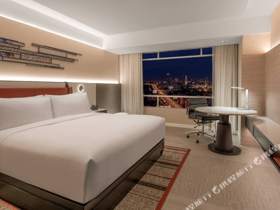 曼谷奔集路希爾頓逸林酒店