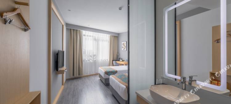 武汉润丽精品酒店(洪山广场中南路地铁站店)图片