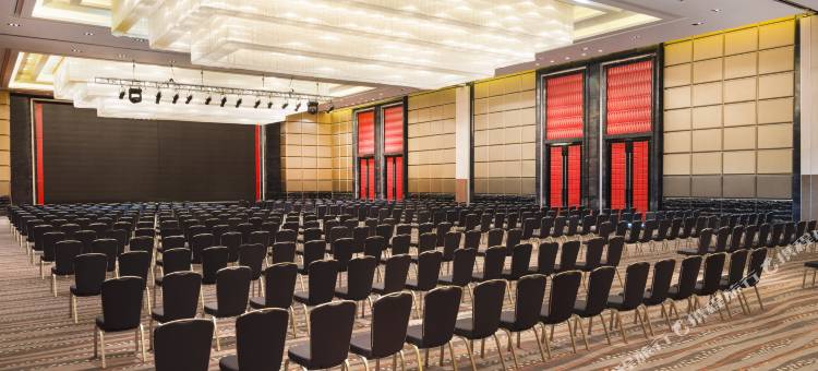 青岛富力艾美酒店图片