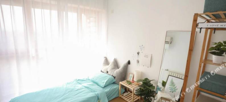 济南行走青年公寓图片