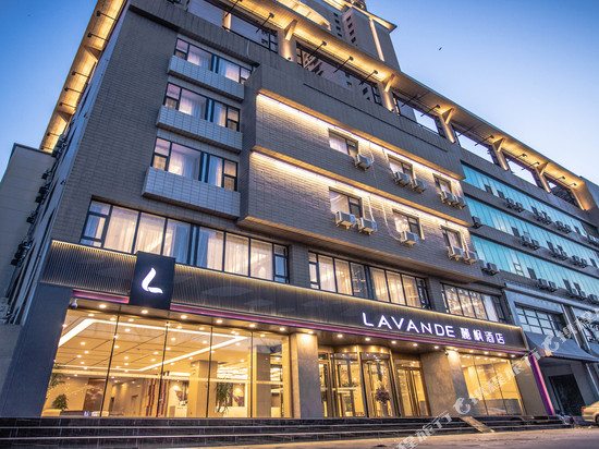 麗枫酒店(锦州中央大街凌河夜市店)