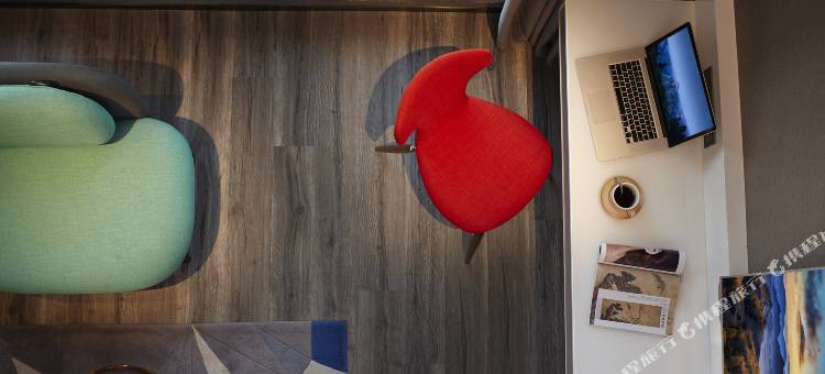 扬州东高铁站美居酒店(京杭大运河店)图片