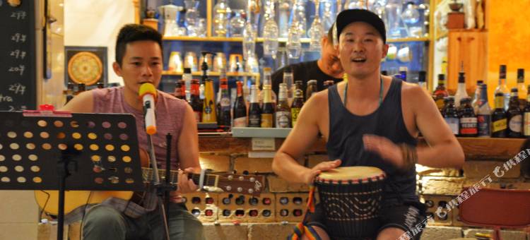 昆仑国际青年旅舍(黄山景区店)图片