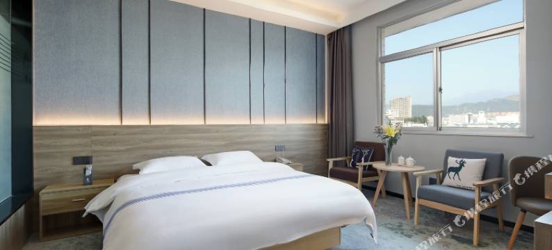 悦丰精品酒店(龙岩动车站店)图片