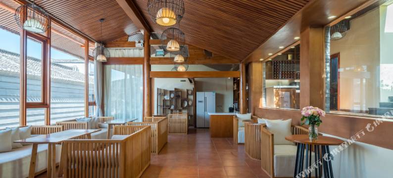 悦兮君苑温泉客栈图片