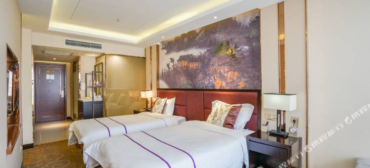 万源尖峰大酒店图片