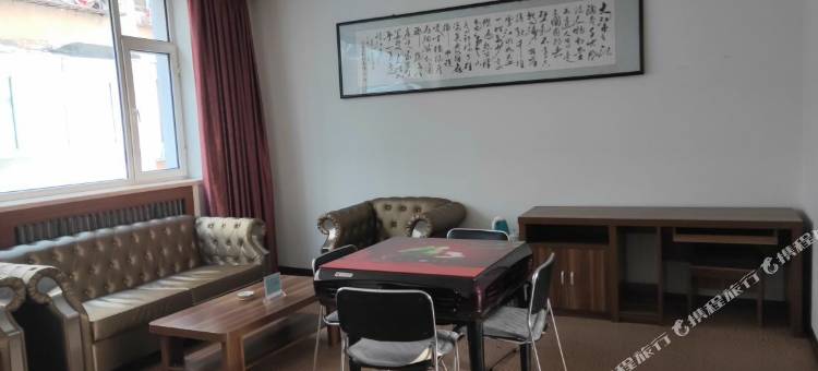 临江小镇假日酒店图片