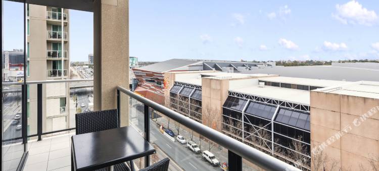 阿德莱德地平线盛橡套房酒店(Oaks Adelaide Horizons Suites)图片