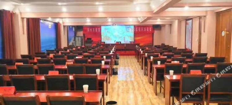 邓州中华一品院酒店图片