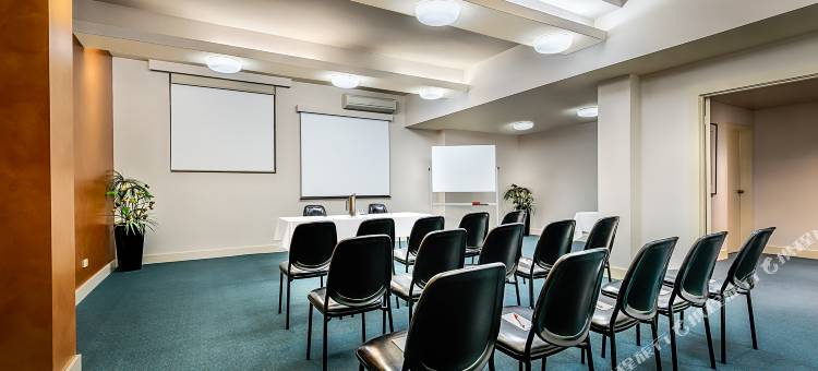 Best Western Plus Travel Inn Hotel图片