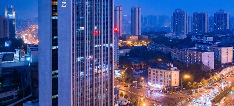 长沙喜盈门范城亚朵酒店图片