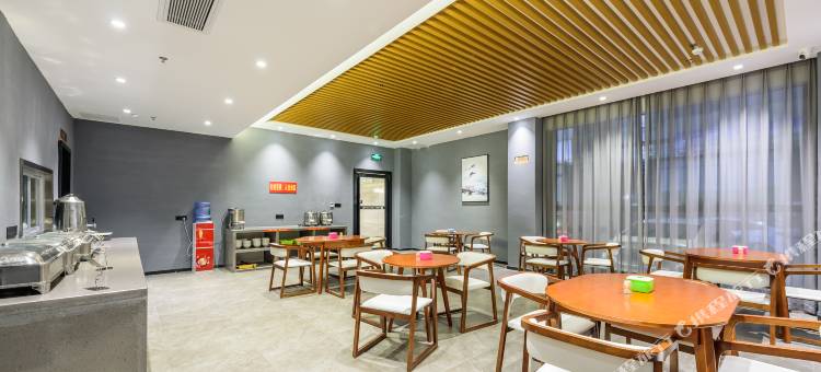 明月湖酒店(百色田林汽车站店)图片