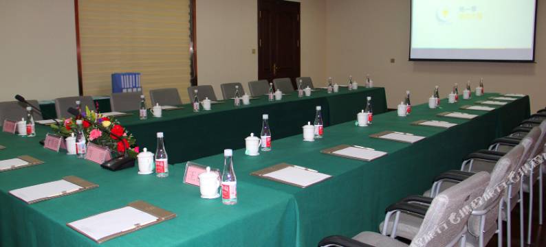 格尔木玲珑湾酒店图片