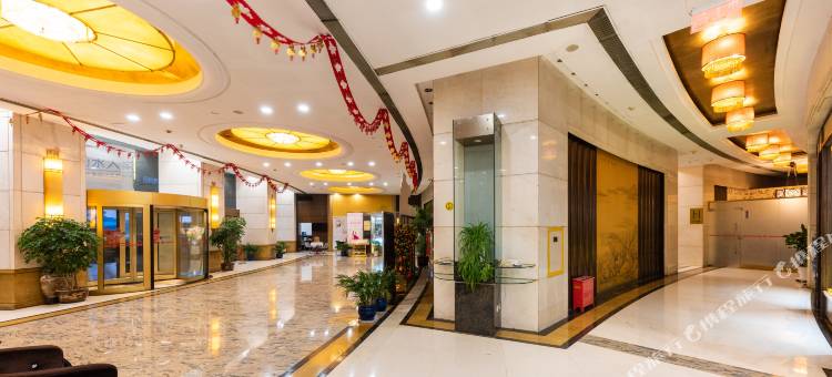 武汉华天大酒店(湖北大学徐东地铁站店)图片