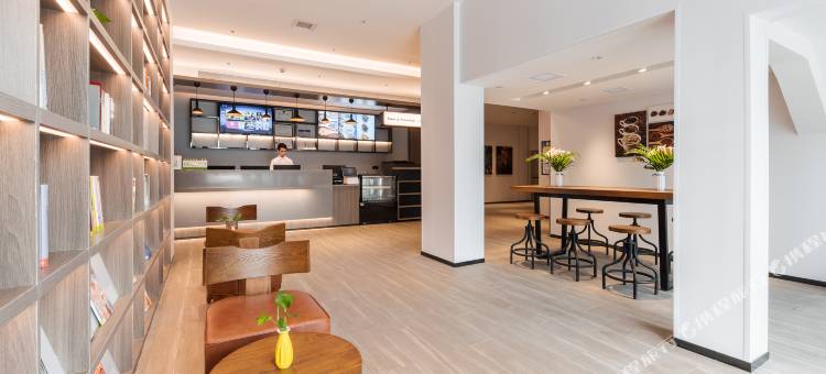 汉庭酒店(深圳大悦城灵芝地铁站店)图片