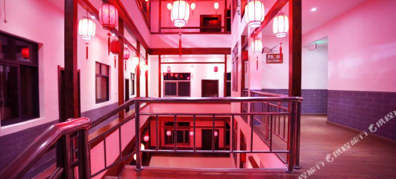 黄山青松精品酒店(黄山风景区南大门店)图片