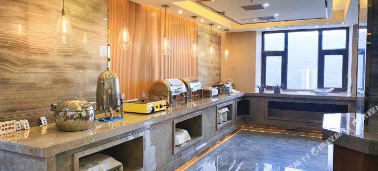 欢栖·凯迪酒店(雅安高铁站店)图片
