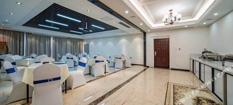 贵阳梦成大酒店(贵黔国际医院总店)图片