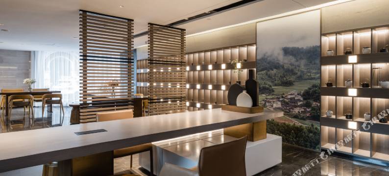 福州五四路树兜地铁站亚朵酒店图片