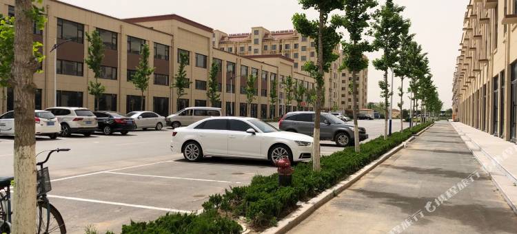 华驿精选连锁酒店(莱阳高铁站店)图片