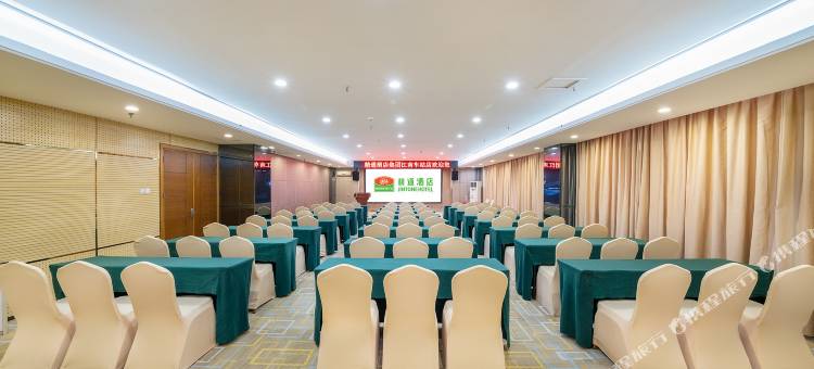 亚里酒店(南宁江南车站万达广场店)图片