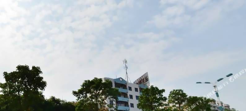 佛山顺德皇家太子酒店(容桂轻轨站店)图片
