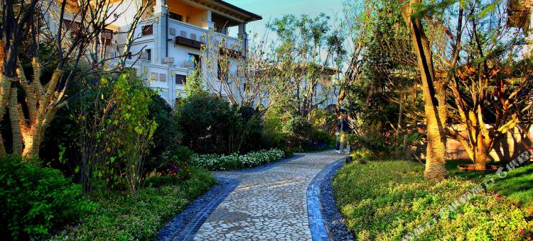 烟台龙湖葡醍海湾别墅壹号苑图片