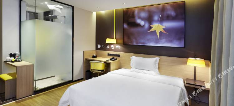 IU酒店(长沙东塘地铁站店)图片