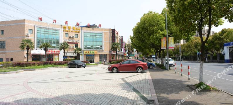 上海鸿兴商务宾馆(光明路店)图片