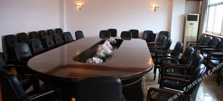 邯郸新岭南商务酒店(光华大街复兴商贸城店)图片