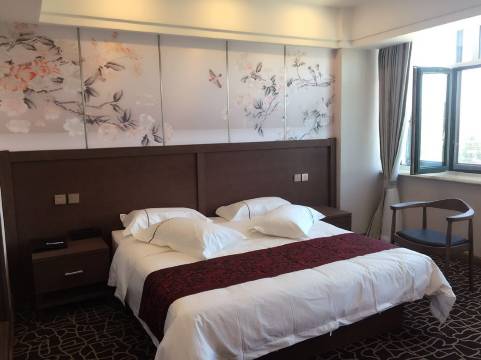 突泉碧水明珠宾馆