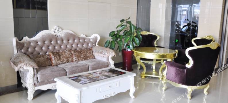 橡日海景公寓(大连高新万达店)图片