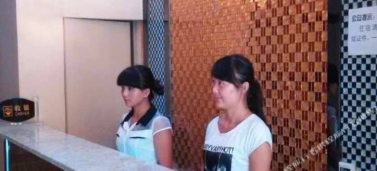 洛南德馨商务宾馆图片