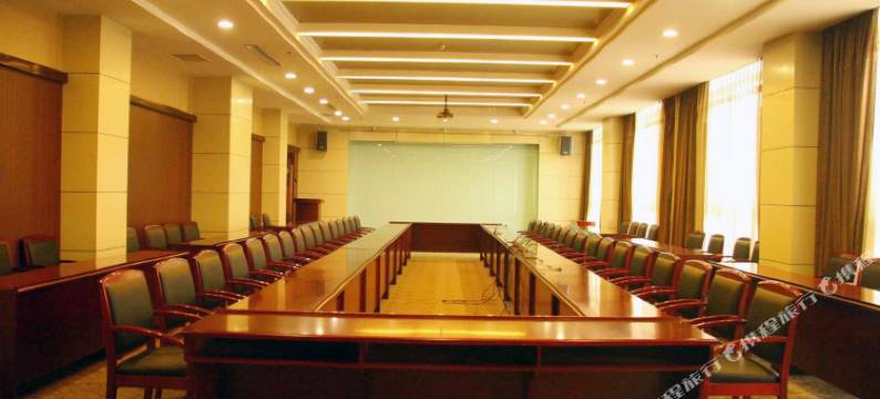 磁县溢泉湖大酒店图片