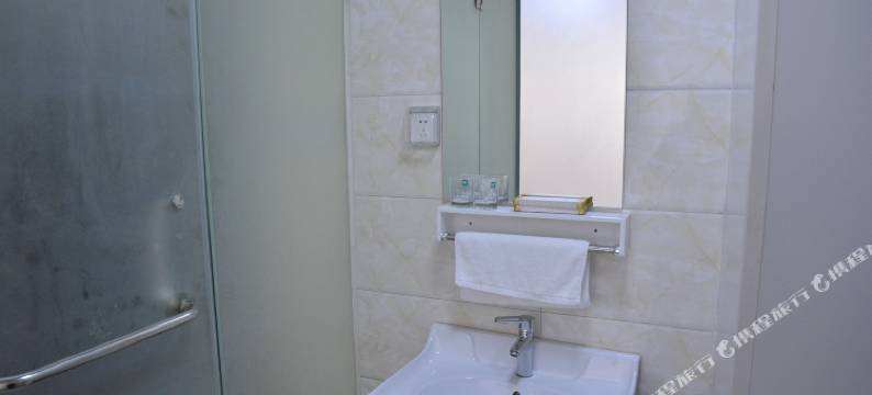 泰安泮河快捷酒店(泰安爱琴海购物公园店)图片