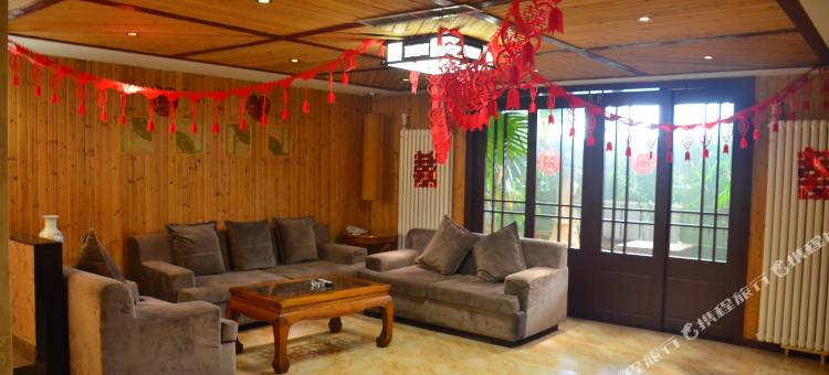 营口雨林精致酒店图片