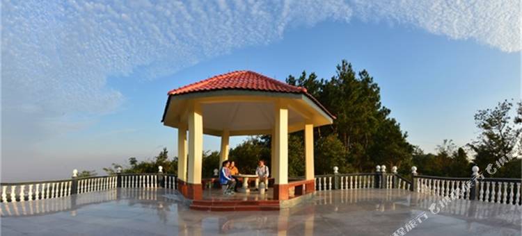 潜山赫比尼斯酒店图片